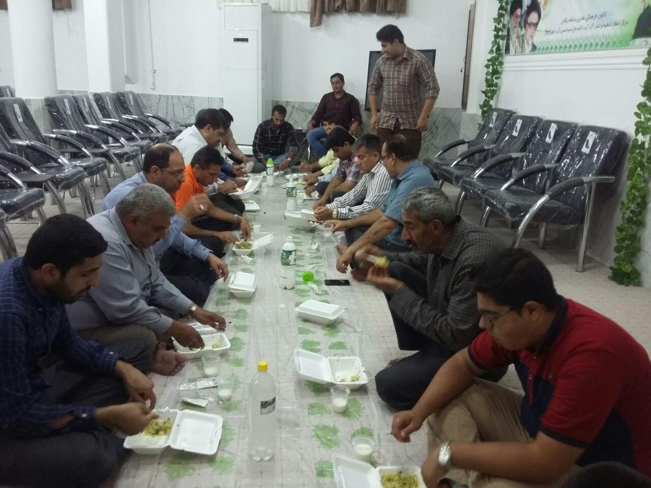 عکس اطعام روز عید غدیر در کانون فرهنگی هنری سلاله پاکان